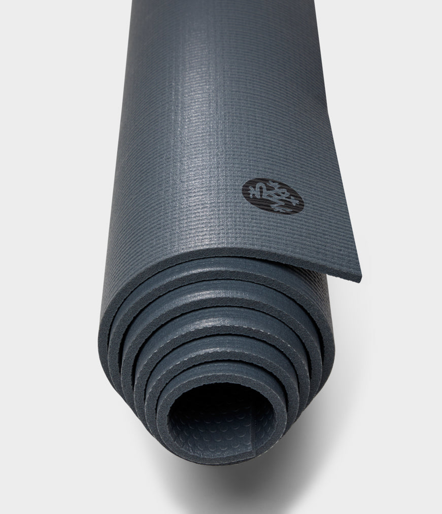 111011597-Mats-PRO71-BLACK-THUNDER-02.jpg